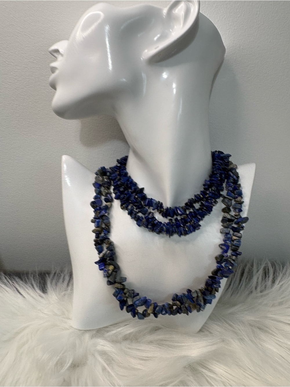 (252)Handcrafted Blue Lapis Chip Necklace Set - Women Jewelry
